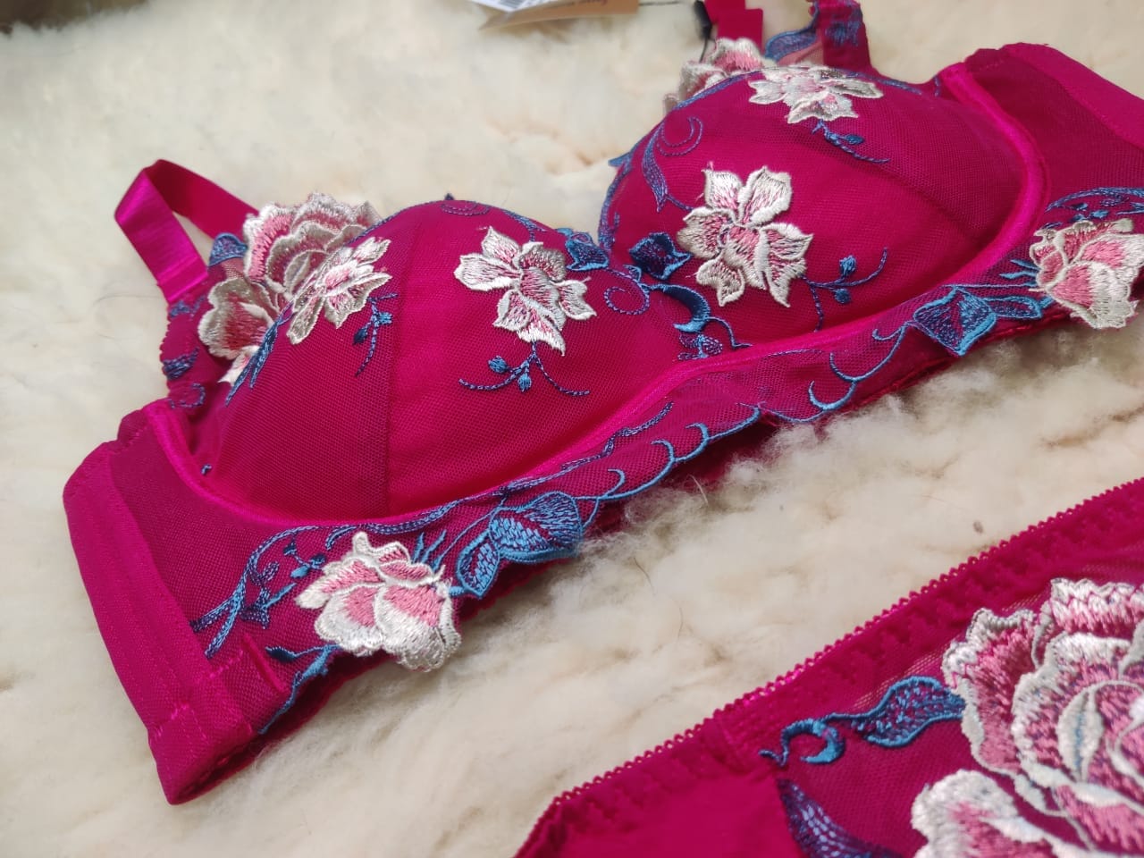 Light Red Floral Padded Lace Bra and Panty Set