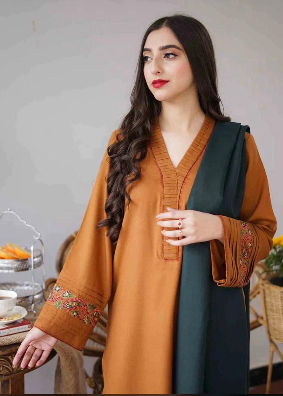 3 pc Dhanak Embroidered Winter Collection